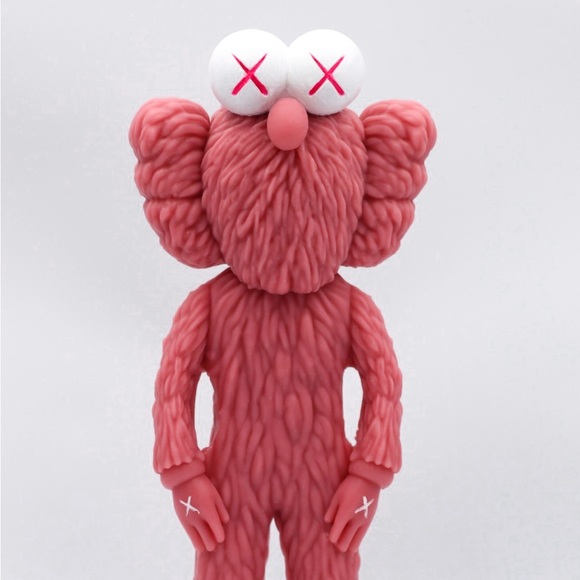 Handsome/handpoured KAWS Candles - Picture 7 of 9